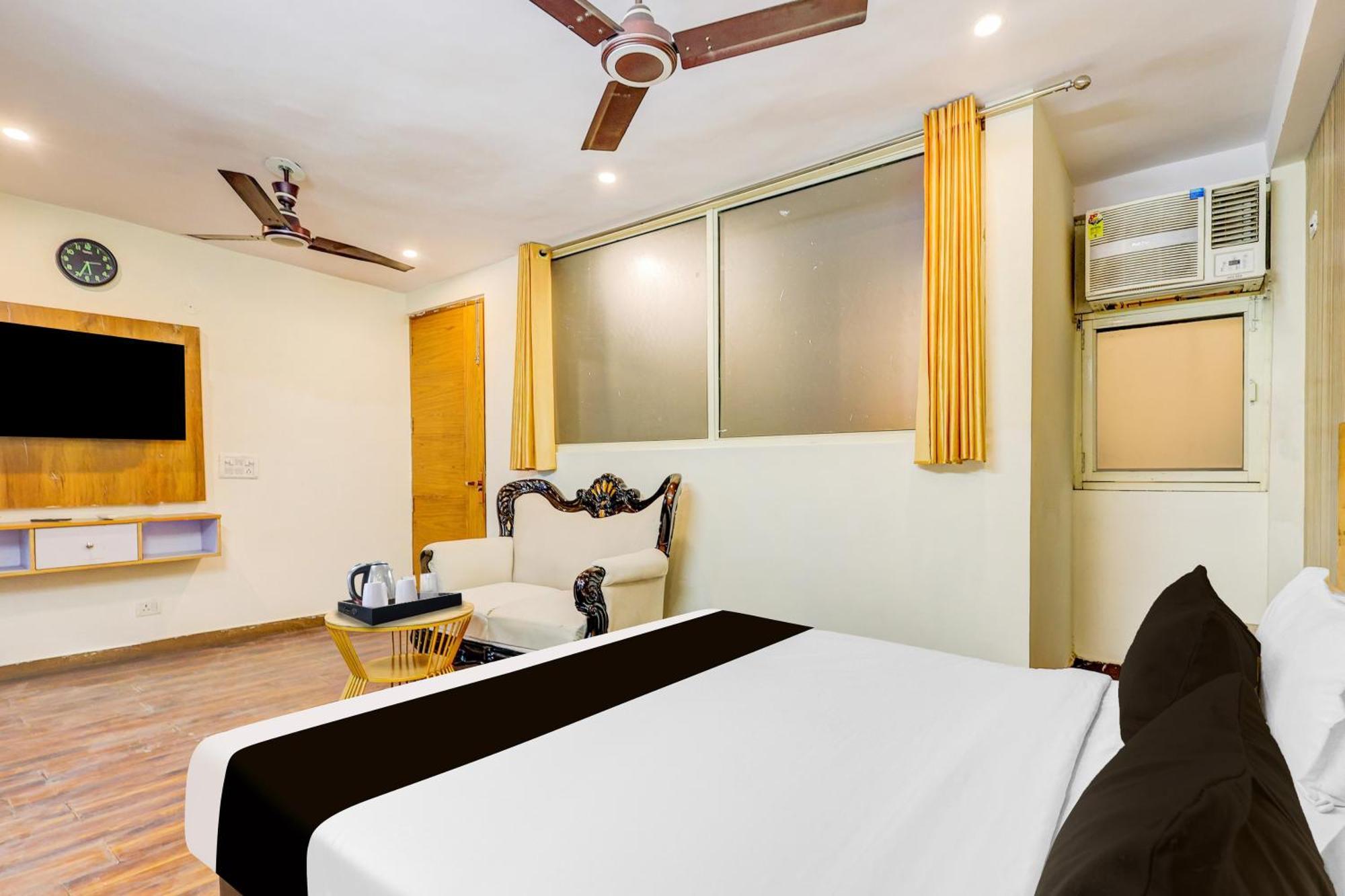 Hotel O Hari Nagar Ashram New Delhi Bagian luar foto